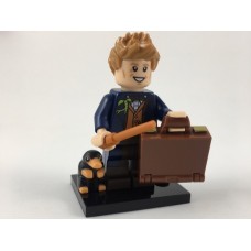 71022 colhp-17 Newt Scamander
